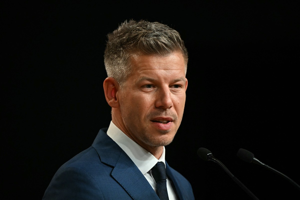 Péter Magyar continuă turnul de prezentare prin țară, următorul stop fiind Pécs