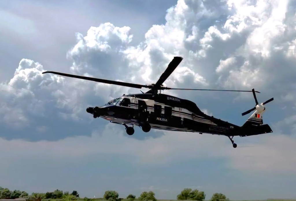 Monitorizare aeriană în Mureș: Șoferi sancționați cu amenzi mari și suspendarea permisului după acțiuni cu elicopterul