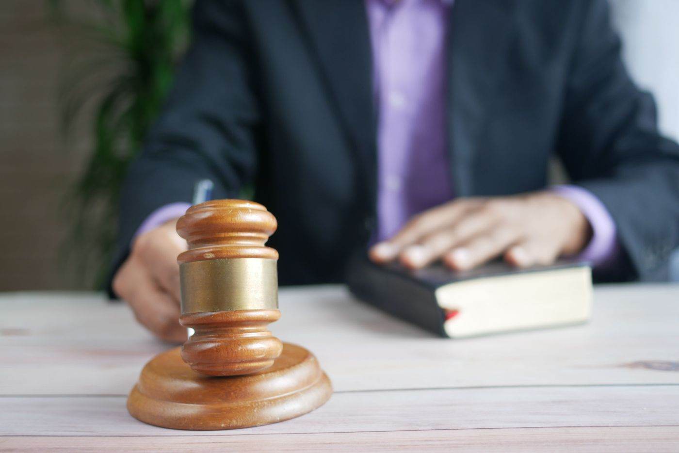 Intermediar din dosarul lui Călin Georgescu, audiat la DIICOT pentru percheziții informatice