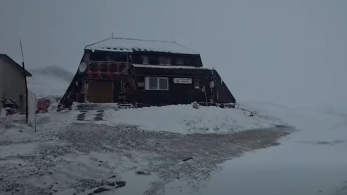 Avertisment de la Salvamont Prahova: Condiții de iarnă și vreme dificilă la munte în acest weekend