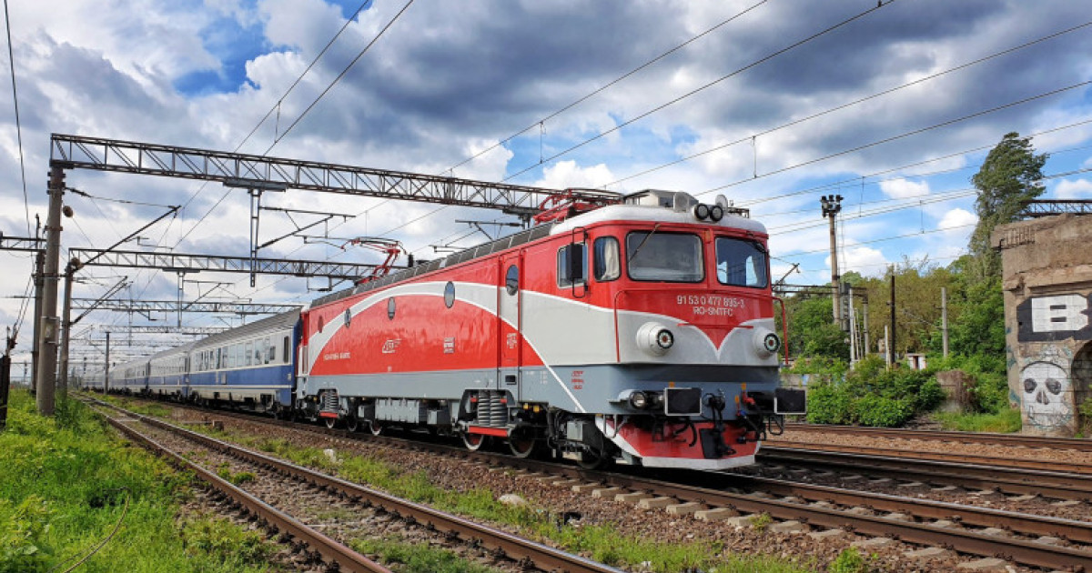 Trafic feroviar blocat între Brașov și Hărman din cauza unei defecțiuni la o locomotivă
