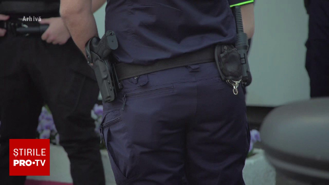 Admitere la Poliție în 2026: Peste 2.000 de locuri disponibile la școlile de agenți din Câmpina și Cluj