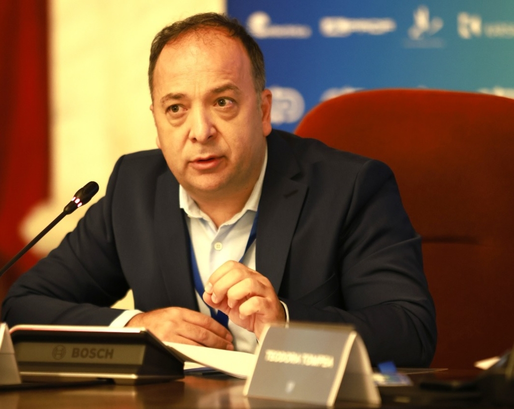 Măsuri pentru relansarea economiei: Ce ar trebui să facă noul premier pentru evitarea stagflației