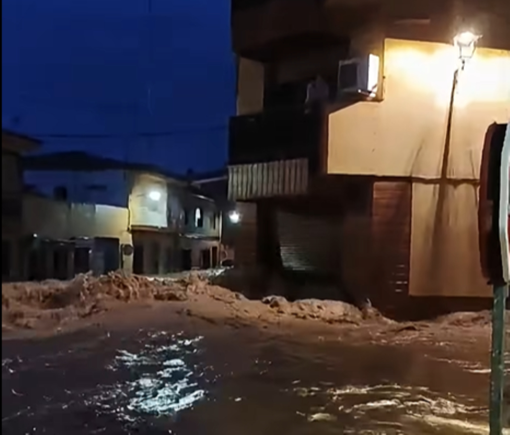 Inundații catastrofale în Spania: patru persoane au murit după ploi de 700 de litri pe metru pătrat