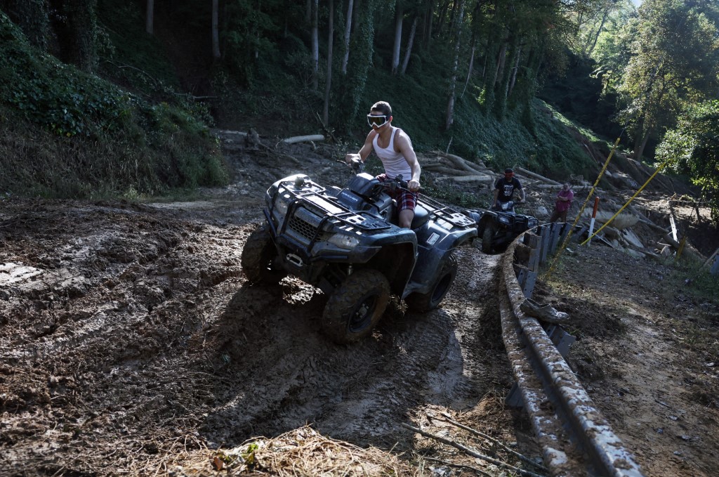 Degradarea mediului montan cauzată de vehiculele de teren și ATV-uri în zonele protejate