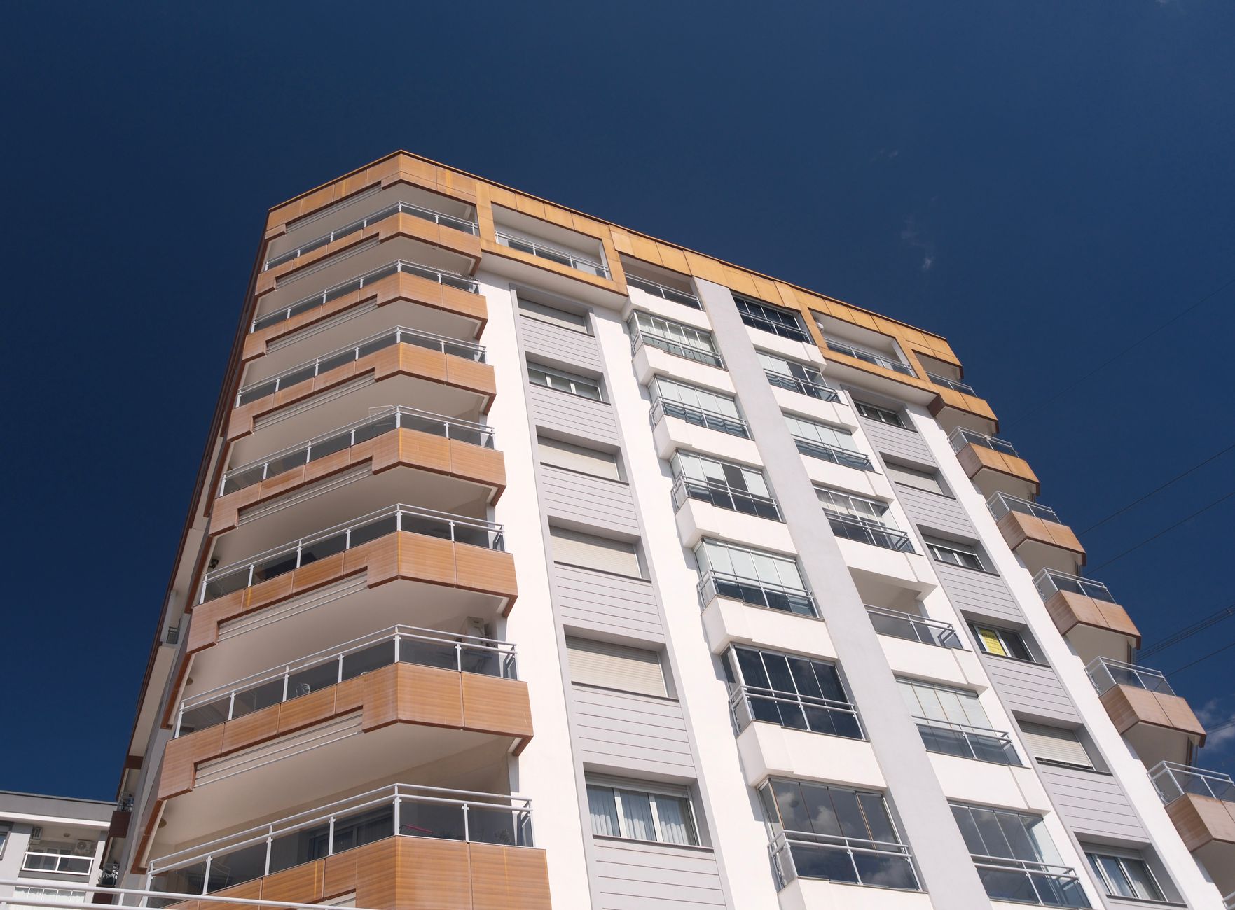 Anchetă pentru o fraudă imobiliară de 7 milioane de euro la Iași: aceleași apartamente promise mai multor cumpărători