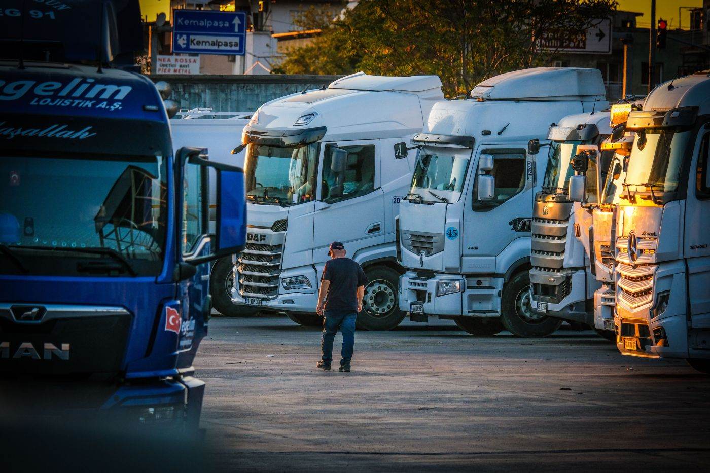 Avertisment de penurie alimentară în Italia din cauza protestelor transportatorilor