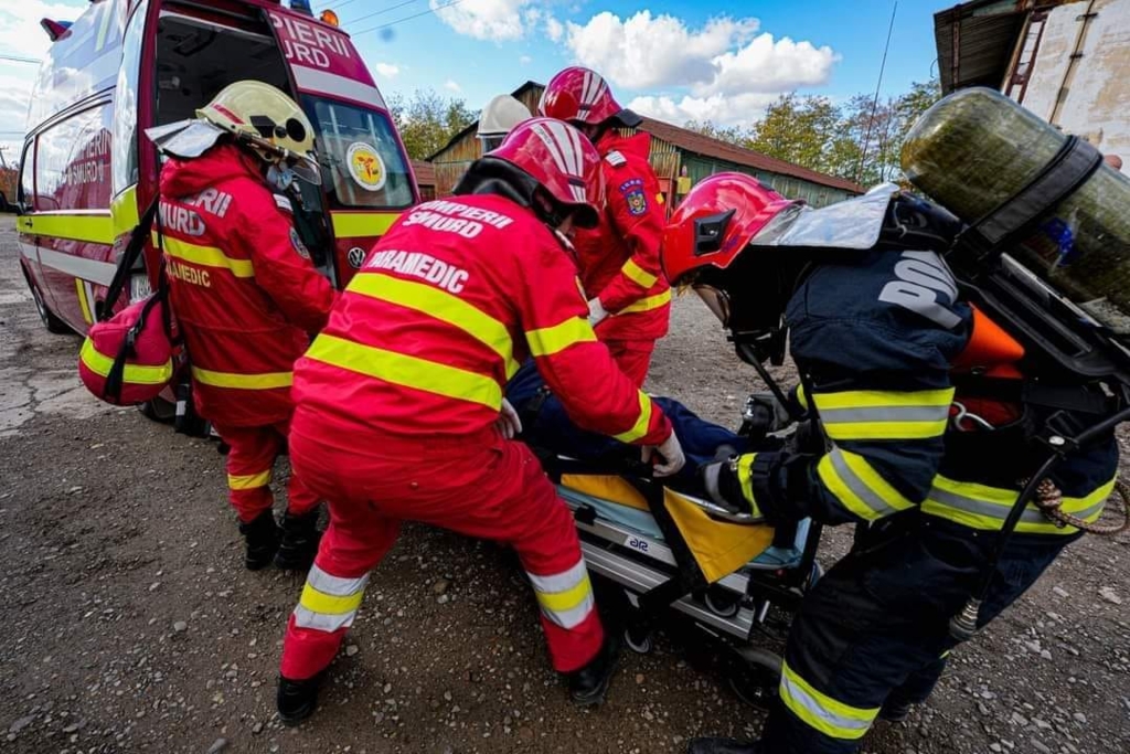 Accident rutier violent în Iași: doi morți și un rănit după coliziunea dintre o mașină și o autoutilitară