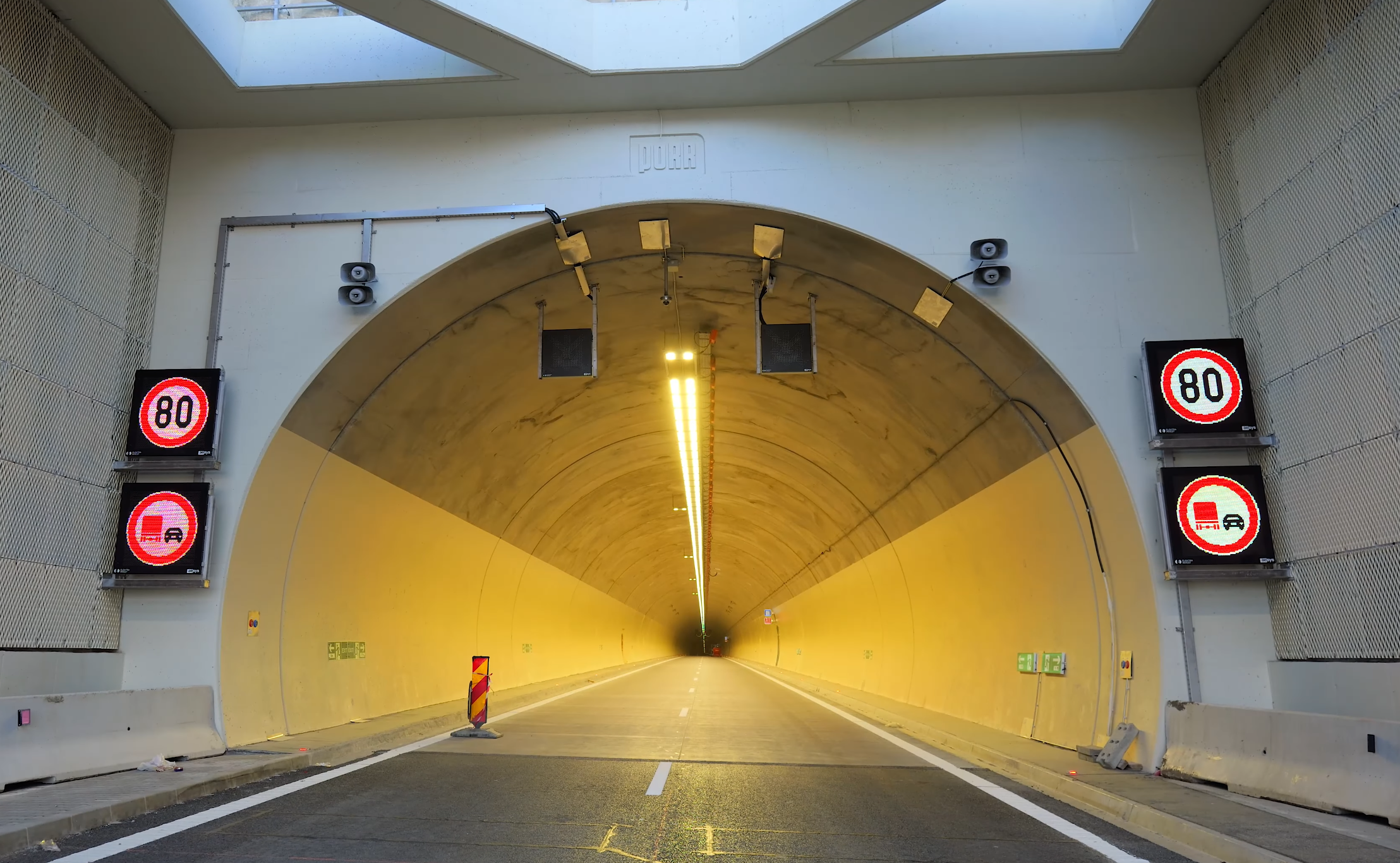 Prima autostradă cu tunel forat din România: Secțiunea A1 Sibiu – Pitești este aproape gata
