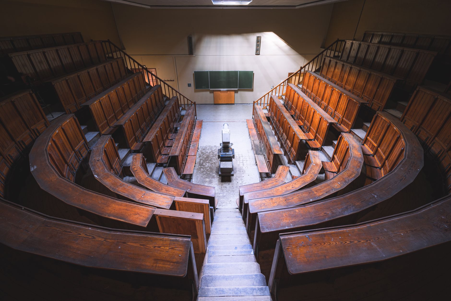 ANCOM organizează evenimente la Iași pentru informarea elevilor și cercetătorilor despre regulamentul DSA