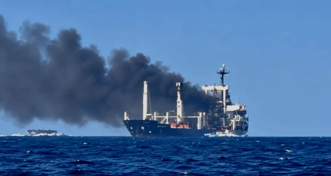 Incident grav în Marea Neagră: o navă ar fi fost lovită de drone la 24 km de Constanța