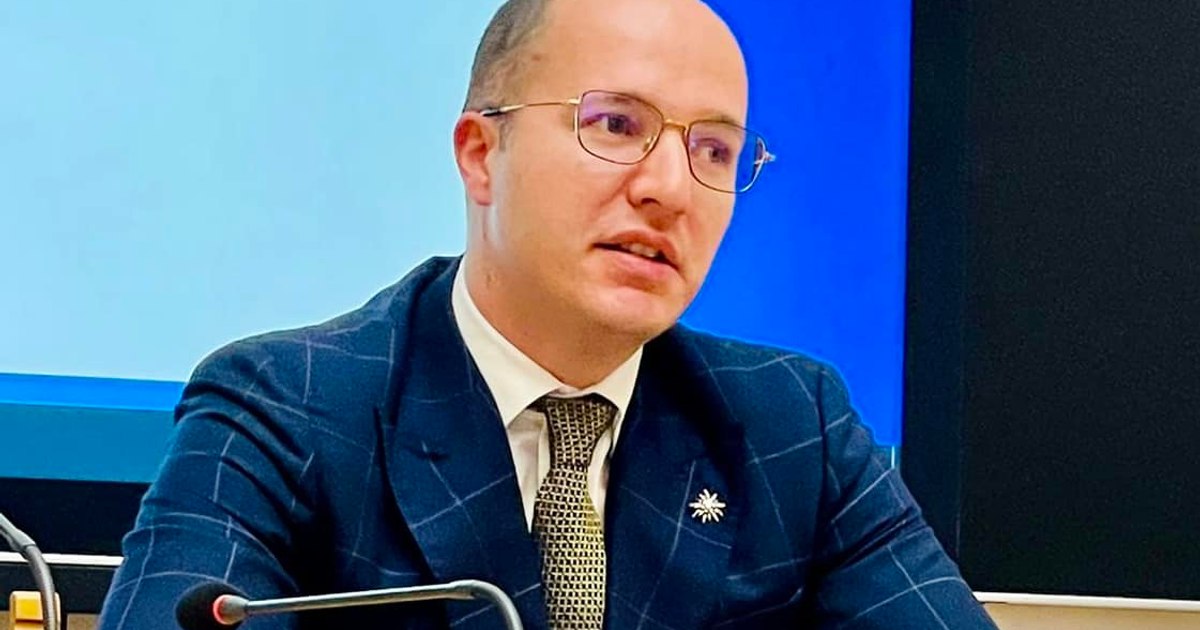 Alexandru Toader, reținut pentru hărțire sexuală: sâmbătă se va decide dacă va fi arestat preventiv