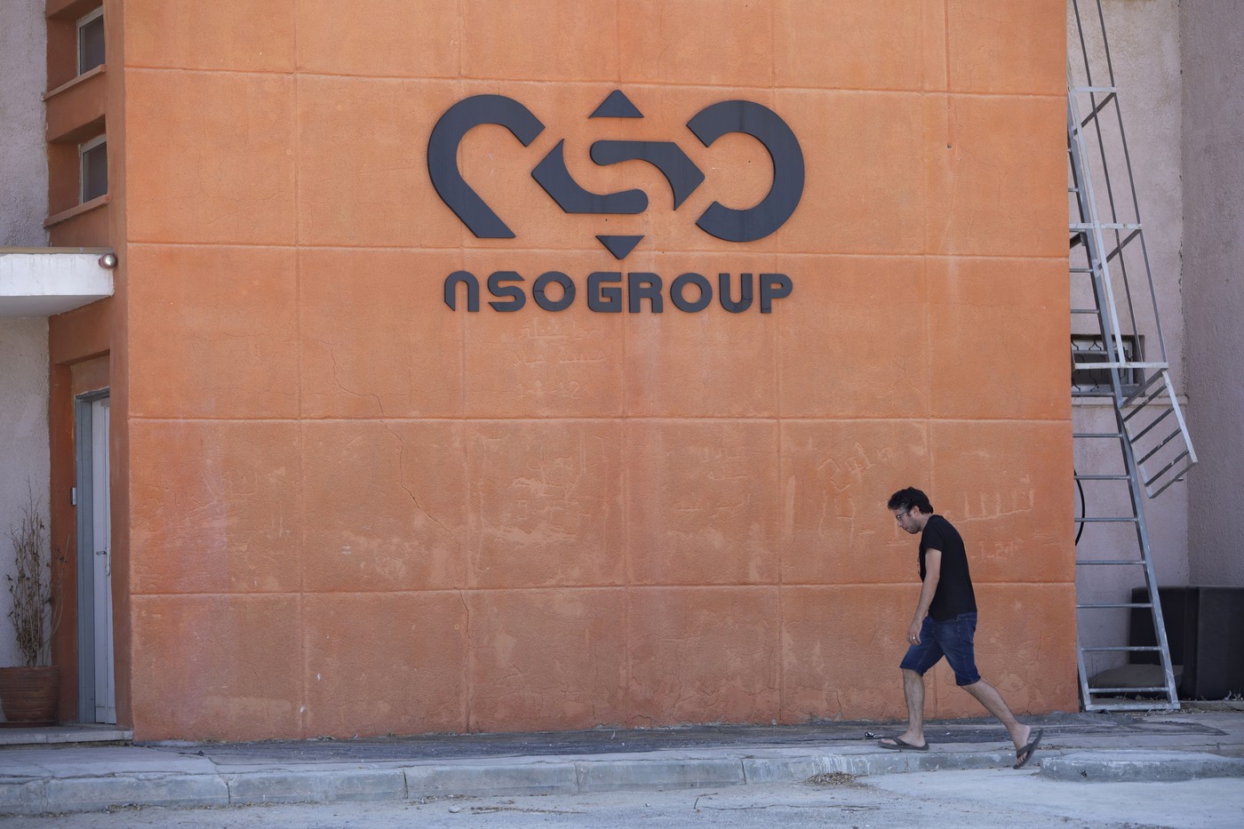 Cofondatorul NSO Group lansează Dream, o companie de inteligență artificială pentru guverne