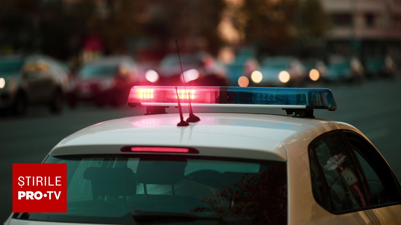 Accident rutier în Buzău: Patru persoane rănite după impactul dintre un autoturism și o autospecială de poliție