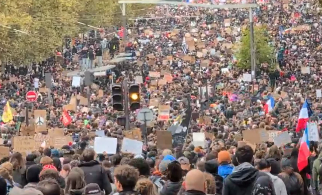 Violențe în Franța după proteste masive împotriva costului vieții; manifestări în toată Europa