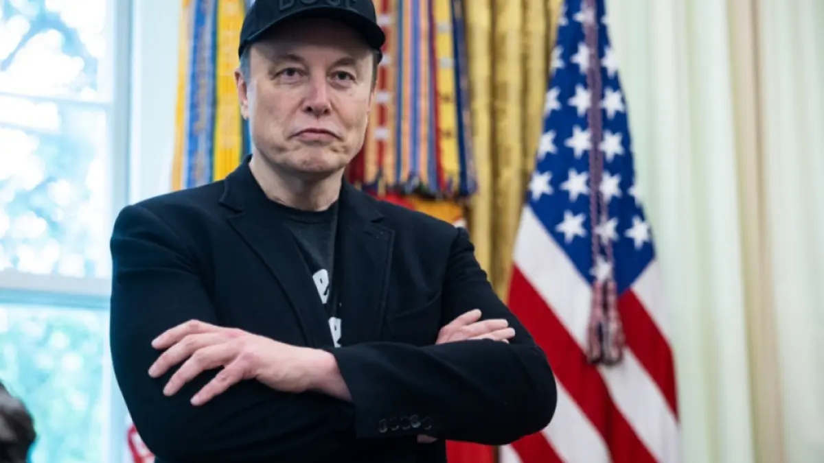 Elon Musk acuză Ucraina de încălcarea regulilor de utilizare a sistemului Starlink