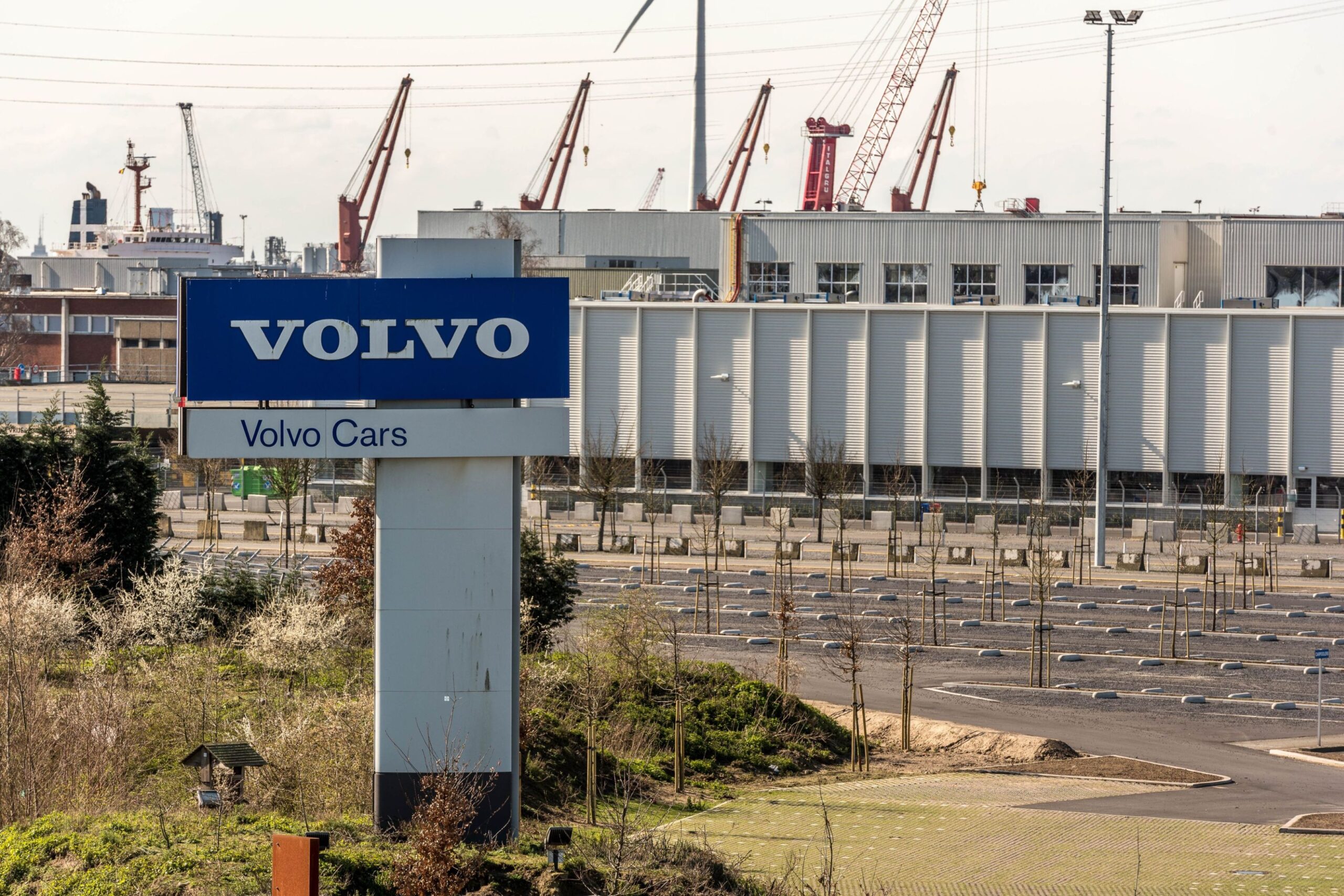 CEO-ul Volvo declară că piața din China este pierdută pentru producătorii auto occidentali