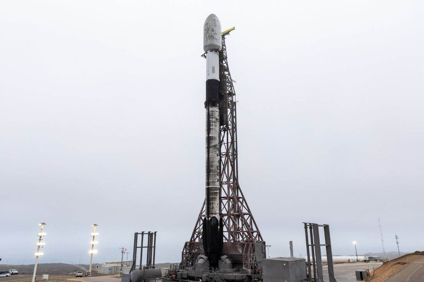 SpaceX atrage finanțări de 40 de miliarde de dolari pentru achiziția de procesoare GPU
