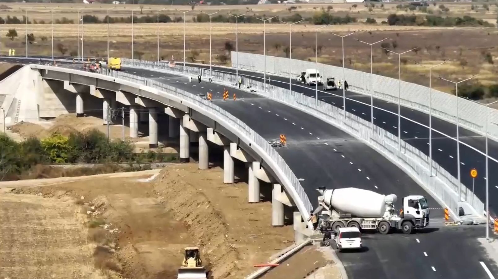 CNAIR contrazice Ministerul Transporturilor: 13 km din Autostrada Capitalei nu vor fi deschiși luni