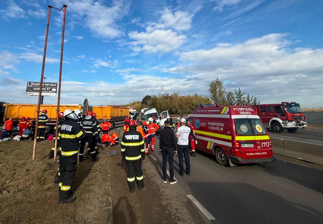 Accident rutier pe DN1, în localitatea Ciolpani: două persoane au fost încarcerate într-o autoutilitară