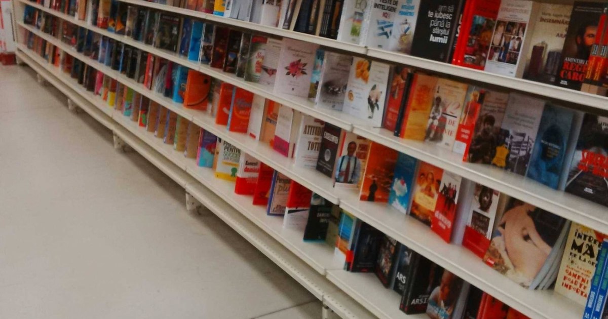 Controverse în industria editorială privind utilizarea inteligenței artificiale în scrierea cărților