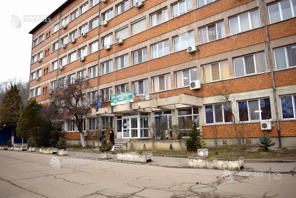 Incendiu la Secția de Psihiatrie a Spitalului Județean de Urgență Reșița: 16 pacienți evacuați