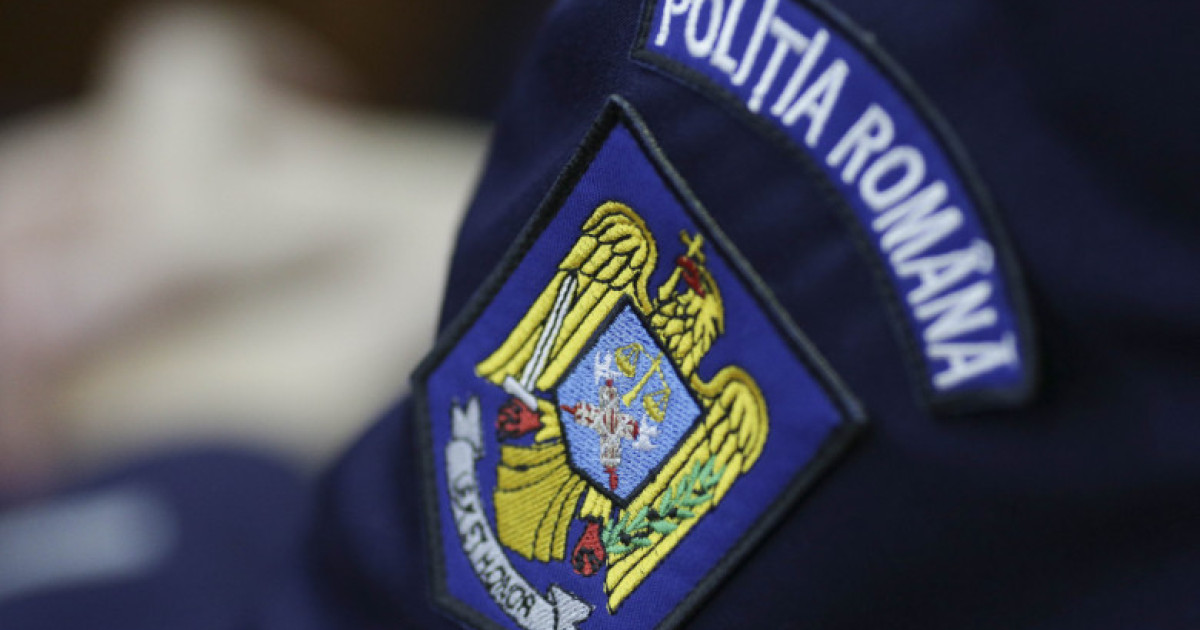 Un polițist din Timișoara este trimis în judecată pentru că a oferit informații despre locuințe hoților