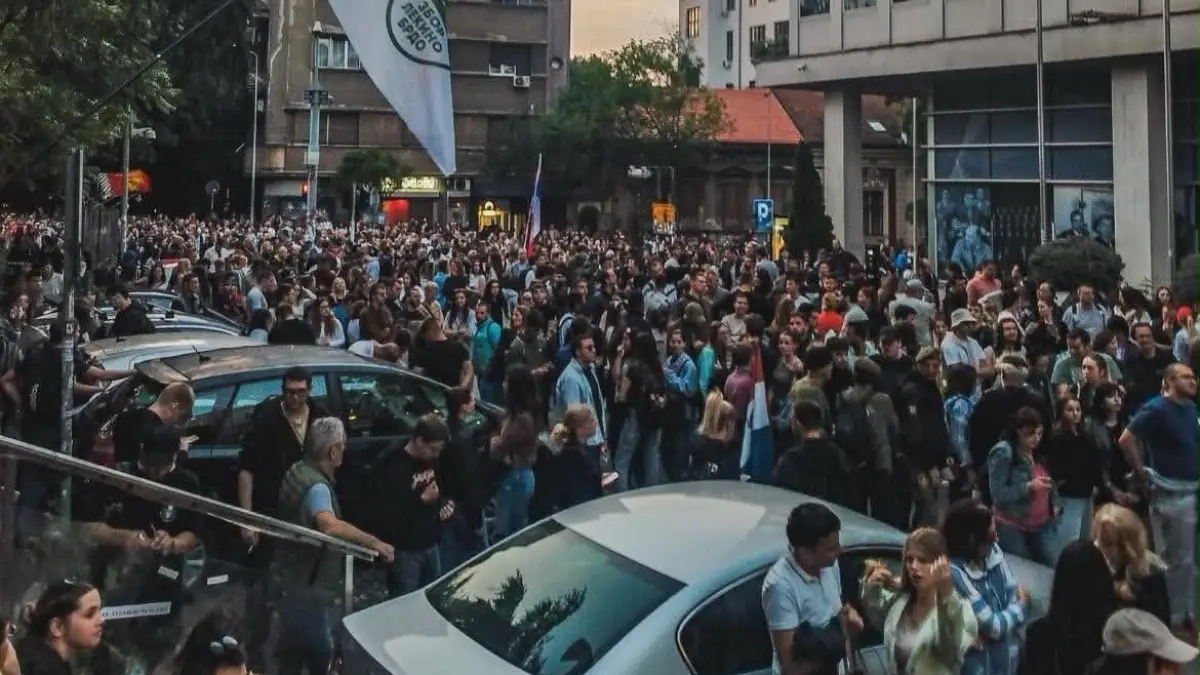 Justiția din Serbia redeschide investigația pentru tragedia de la gara din Novi Sad
