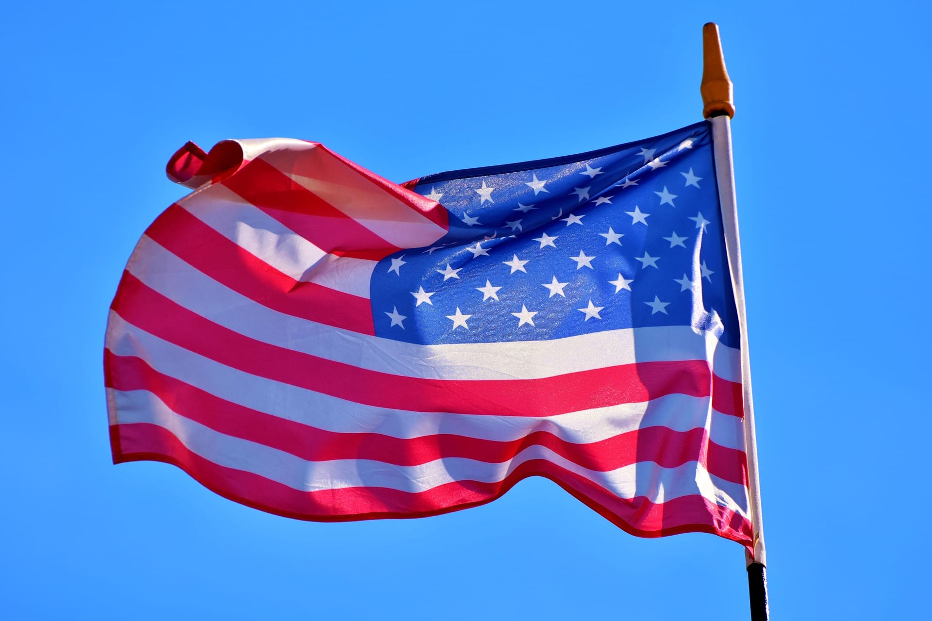 Breșă masivă de date la DHS: peste 41.000 de angajați ai securității americane au fost expuși