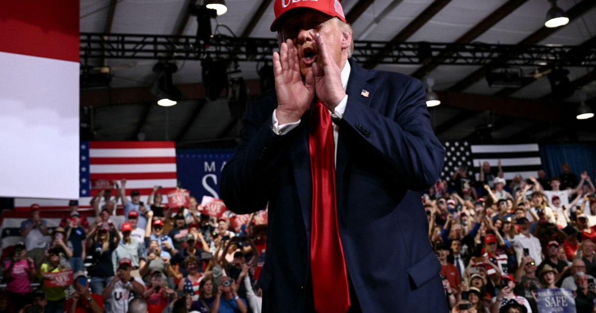 Donald Trump a atacat verbal un jurnalist în timpul unei conferințe de presă înainte de alegerile din SUA
