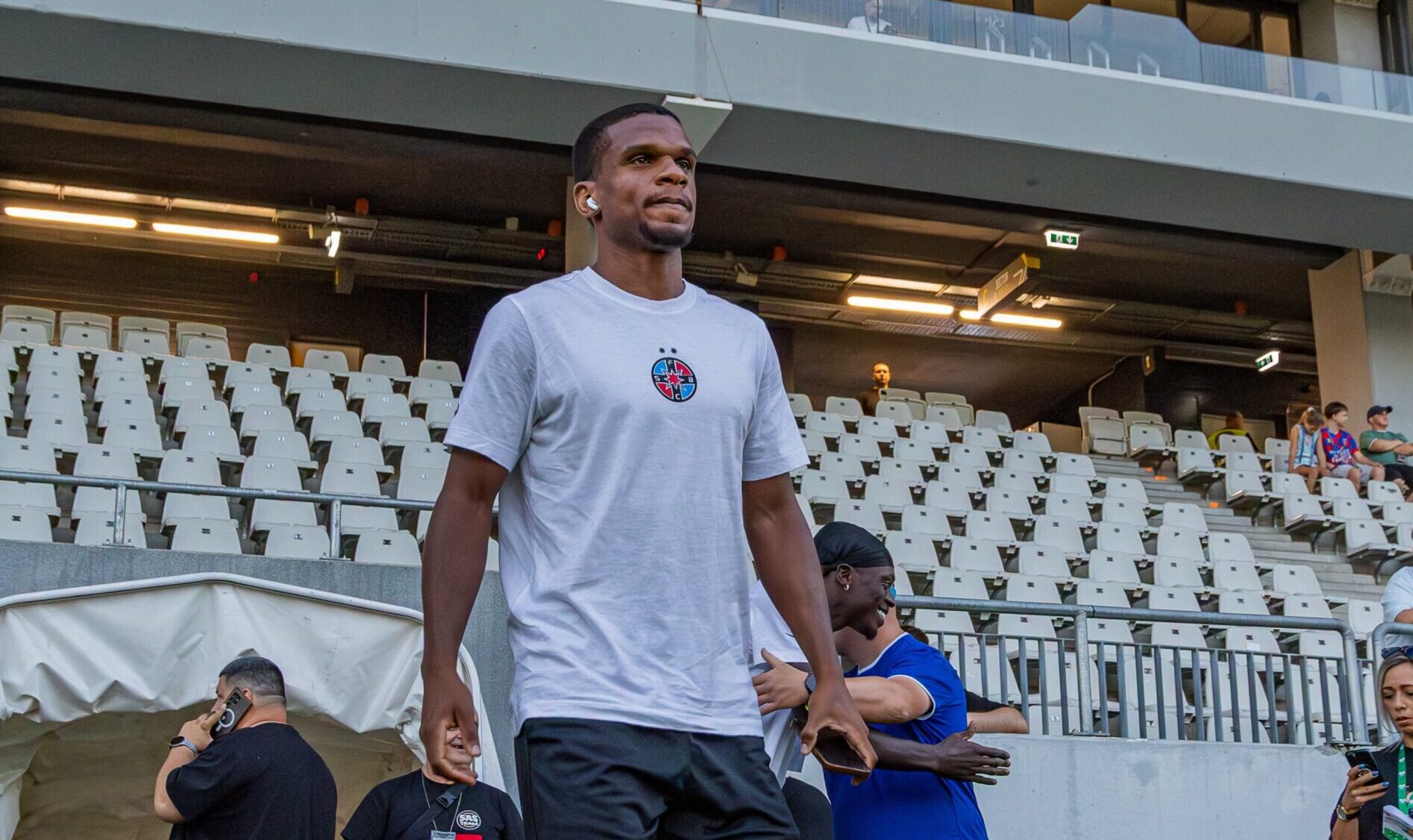 Ronny Labonne reia prezența în prima echipă a FCSB după perioada de absență