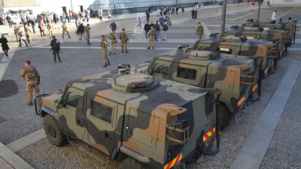 Italia, în alertă după manifestații masive: armata a fost mobilizată pentru a sprijini forțele de ordine