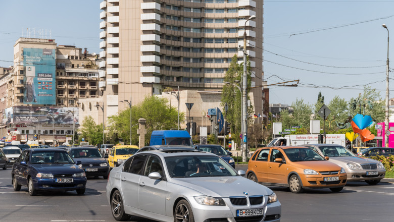 Restricții de circulație în București în perioada weekendului: adunări publice și concurs de alergare