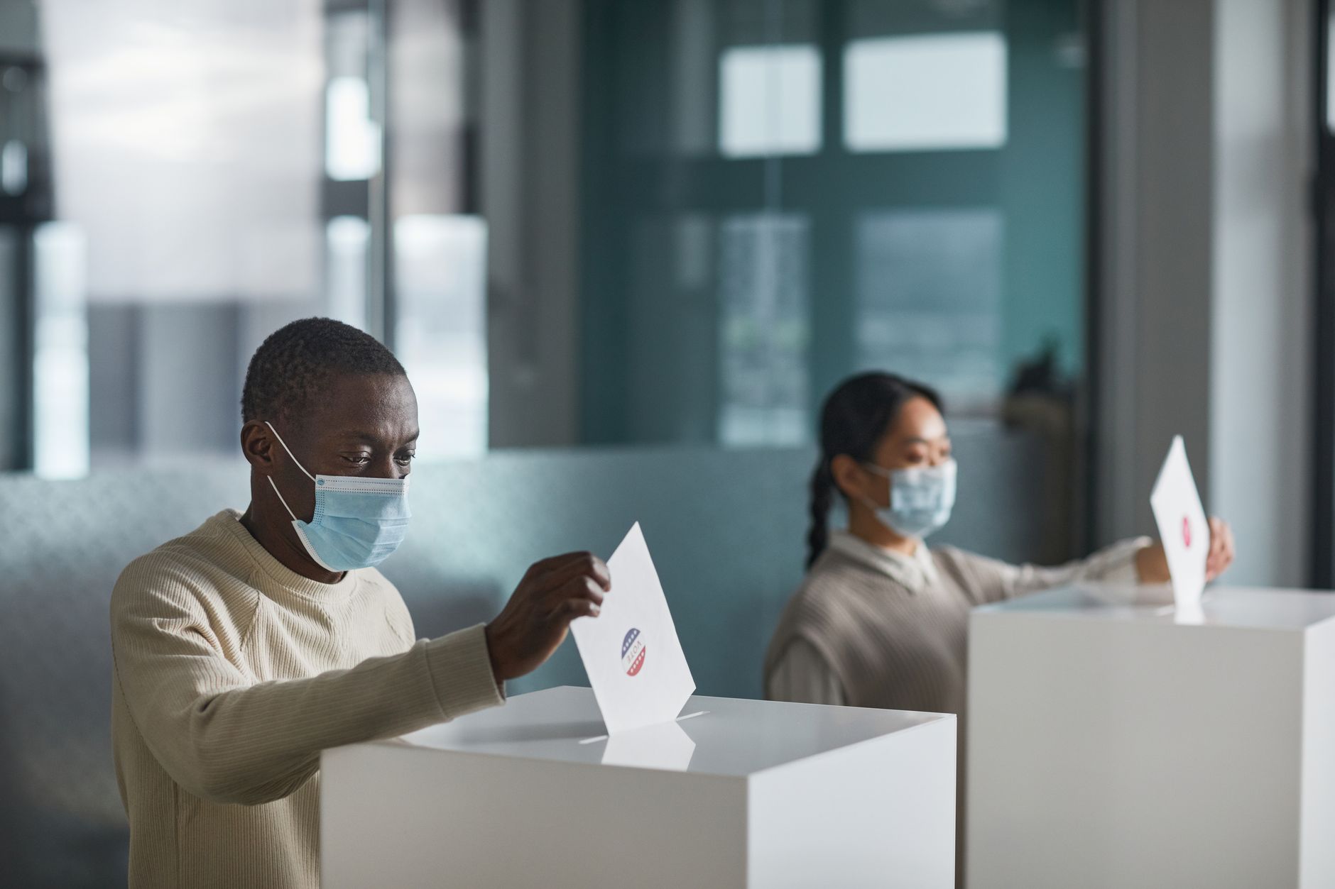 Record de participare la votul anticipat în SUA: peste 47 de milioane de americani au votat deja