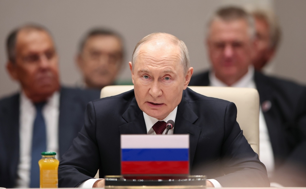 Vladimir Putin avertizează Europa că desfășurarea trupelor în Ucraina ar însemna un război cu Rusia