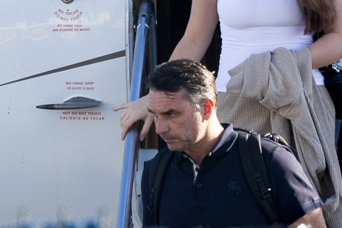 Flavio Bolsonaro susține că a plecat în SUA pentru că a fost victima unor persecuții în Brazilia