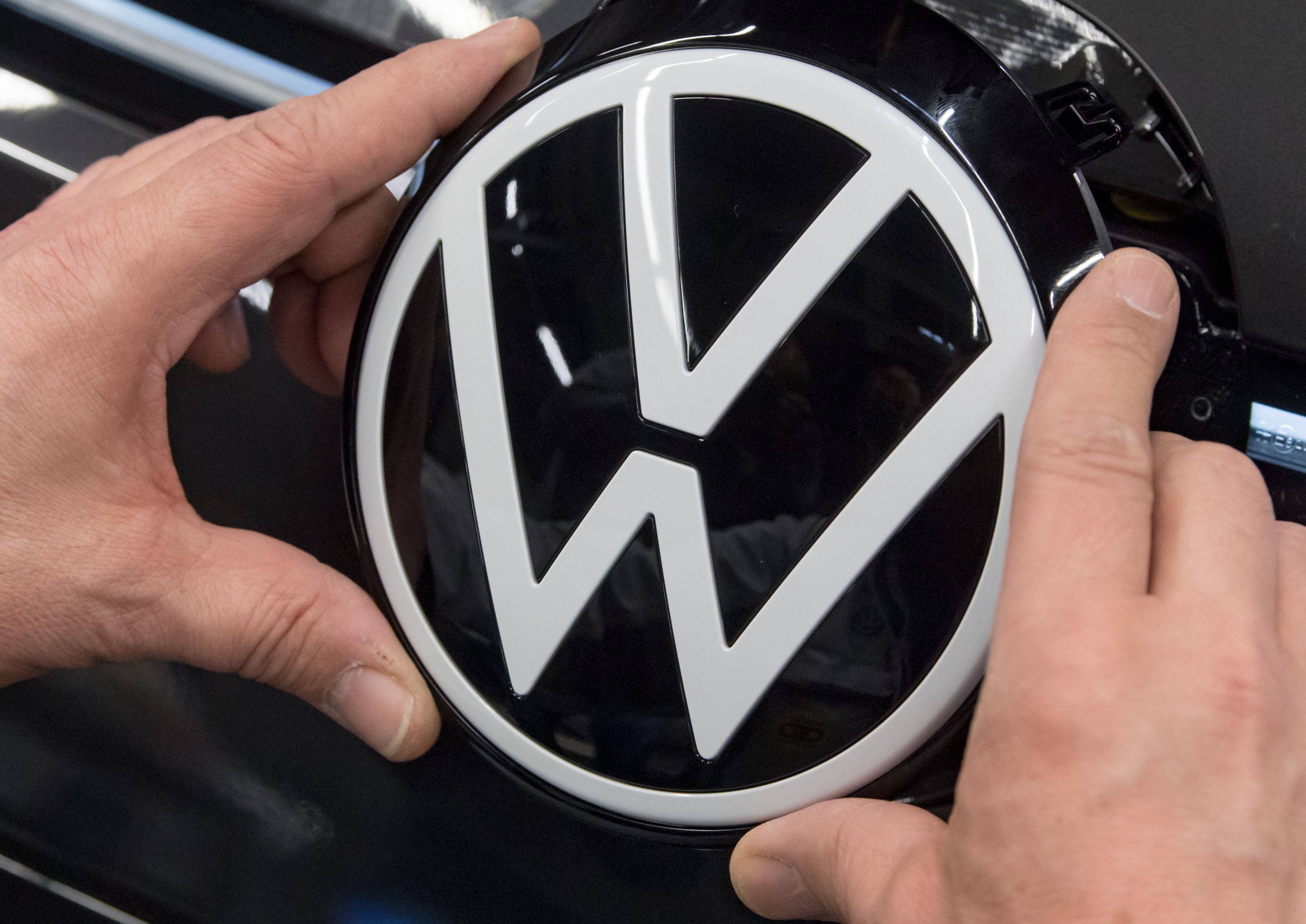 Volkswagen își reduce drastic previziunile de profitabilitate pe fondul dificultăților de pe piața din China