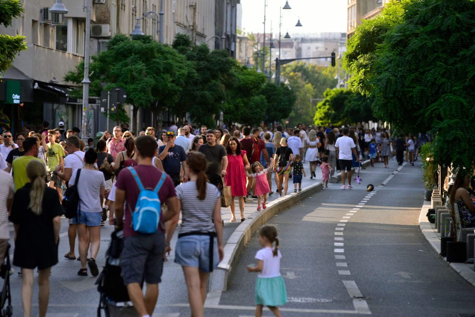 Calea Victoriei devine pietonală astăzi în cadrul proiectului Străzi deschise