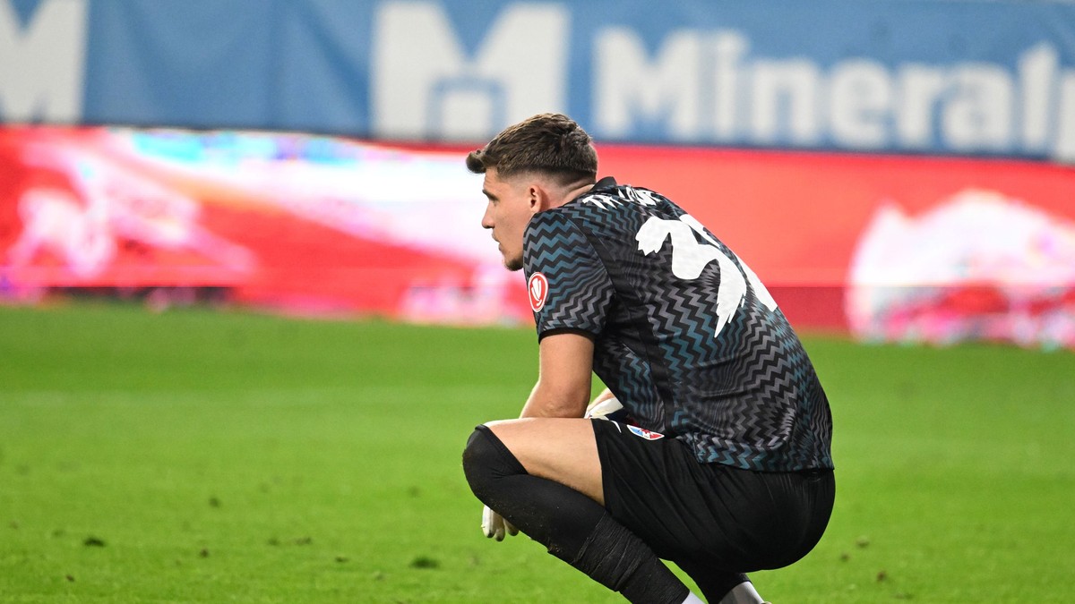 Universitatea Craiova a aplicat o lecție de fotbal: 5-0 în fața lui FCSB în Superligă
