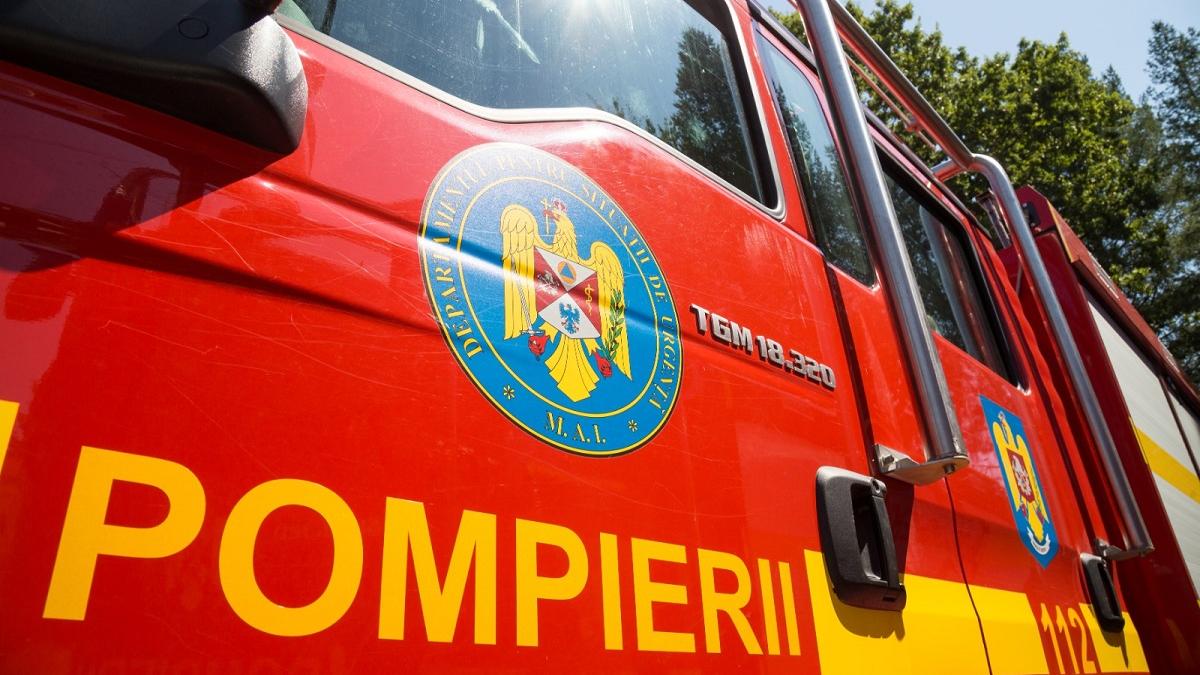 Incendiu la un cămin de bătrâni din Sighișoara: zeci de persoane au fost evacuate