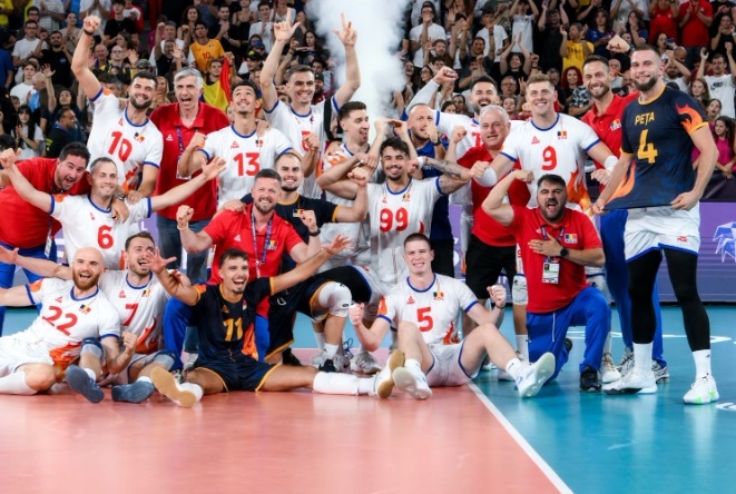 România se califică în sferturile de finală la Campionatul European de volei masculin