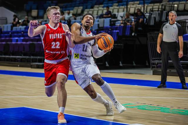 CSM Oradea ratează calificarea în grupele Ligii Campionilor după înfrângerea cu Salon Vilpas