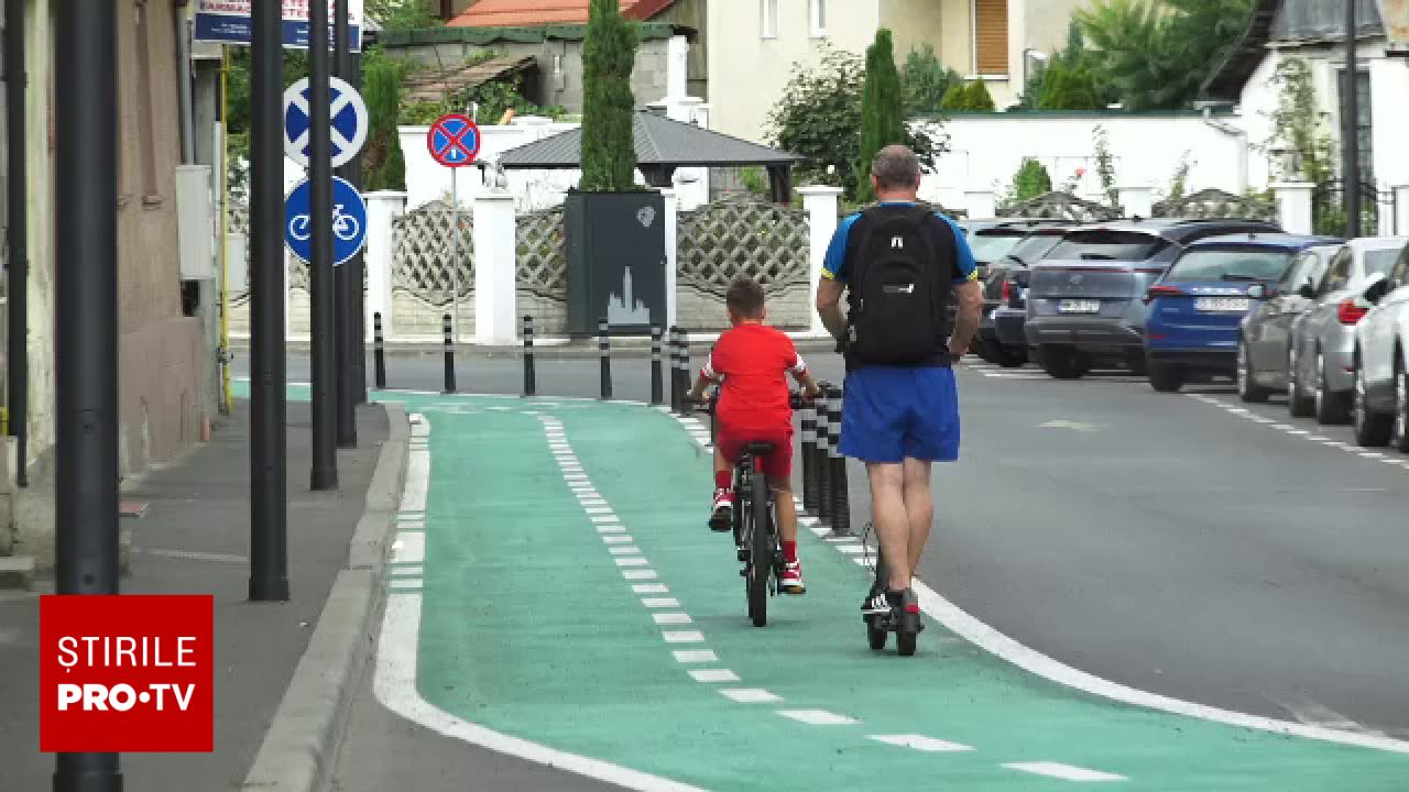 Piste de bicicletă controversate în Baia Mare: Primăria a fost amendată de Poliția Rutieră