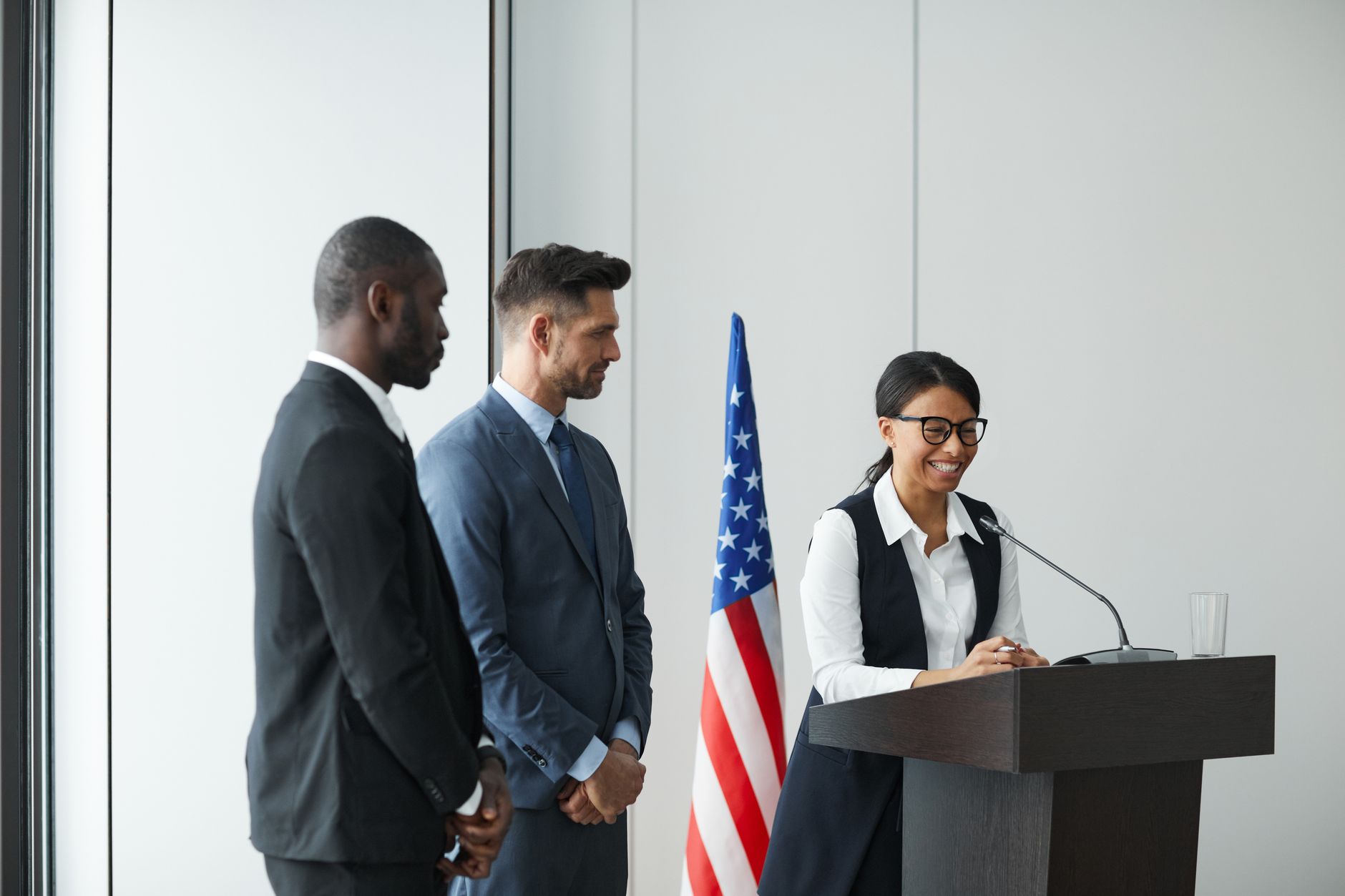 Mirabela Grădinaru participă la o reuniune de la New York privind siguranța copiilor în era inteligenței artificiale