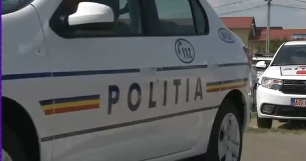 Un copil de 12 ani a fost înțepat cu un cuțit în curtea unei școli din Olt
