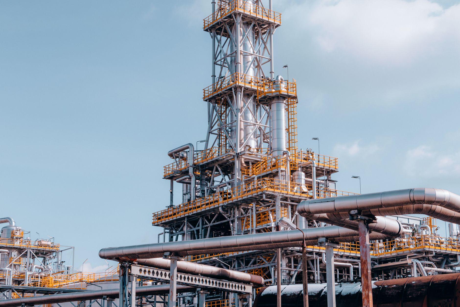 Trump îi cere Ucrainei să oprească atacurile asupra industriei petroliere rusești