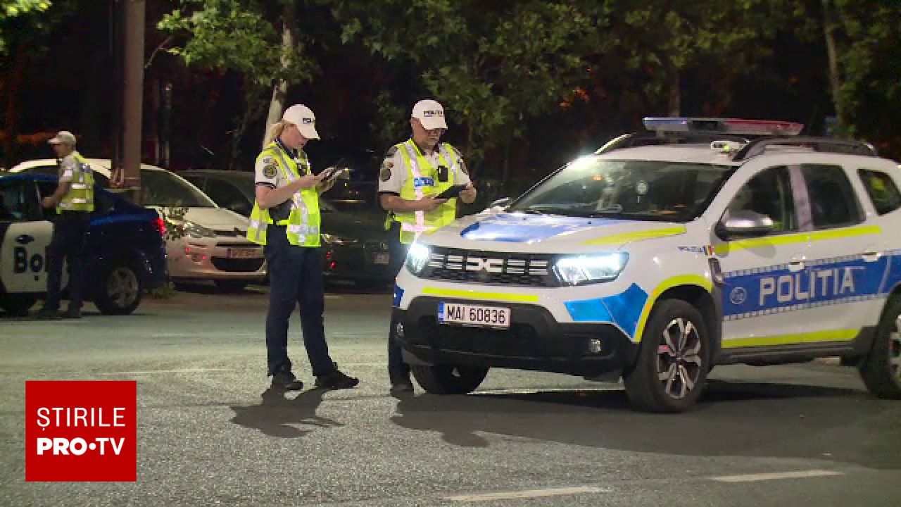 Avertismentul poliției pentru pietoni: de ce hainele închise la culoare reprezintă un pericol în serile de toamnă