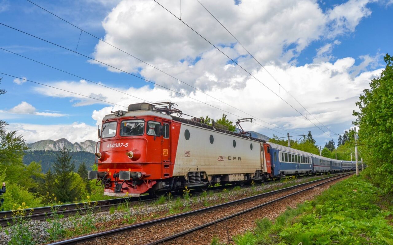 Modificări majore în circulația feroviară: opt trenuri sunt anulate sau deviate din cauza lucrărilor la Târgu Jiu