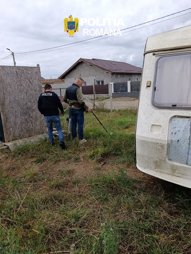 Arestarea a doi bărbați în Neamț pentru furtul unor bijuterii din aur în valoare de 100.000 de euro