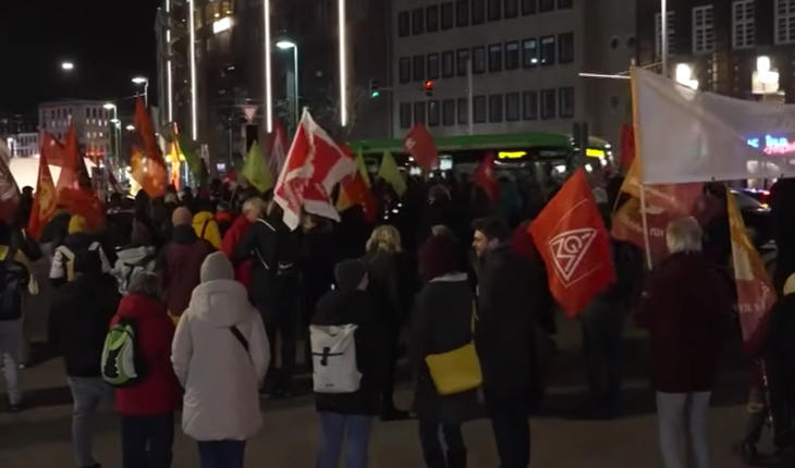 Proteste masive în Germania împotriva reducerii beneficiilor sociale și a reformelor de pensii